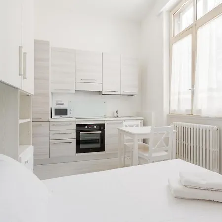 Apartament Guesthost - Niguarda Private 15sqm *