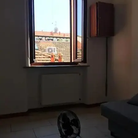 Governo Provvisorio House * ميلان