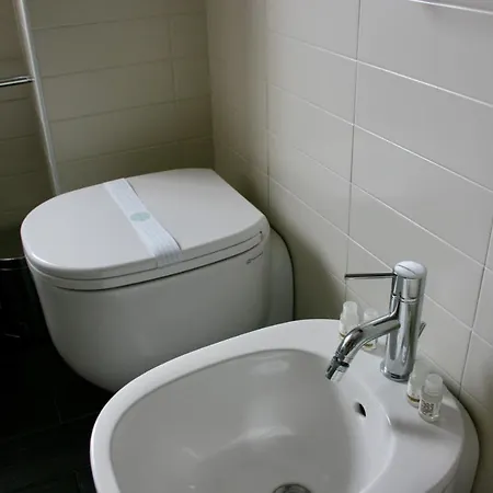 Apartman Casa Kandinsky - 10 Minuti Da Aeroporto Di Linate