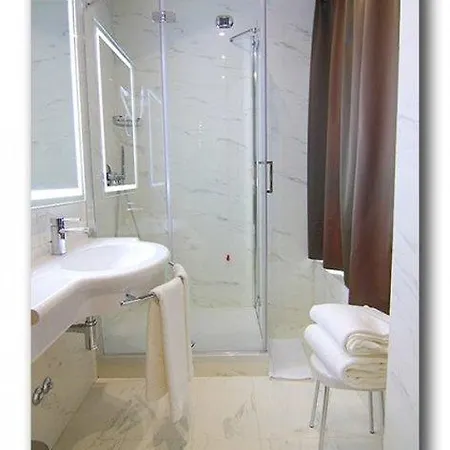Teco Hotel 3*