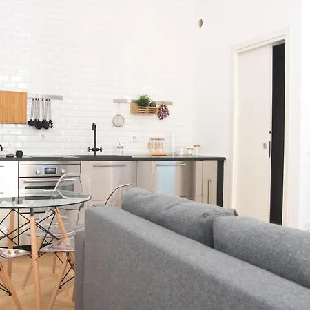 Apartamento Just Urban - Quiet And Stylish Loft In Center - V Giornate *