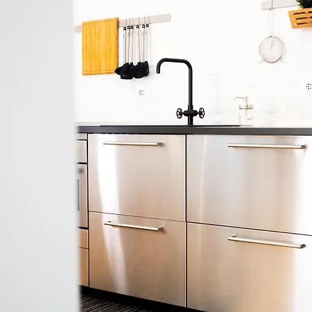 Apartment Just Urban Stays - Modern Loft In City Center V Giornate