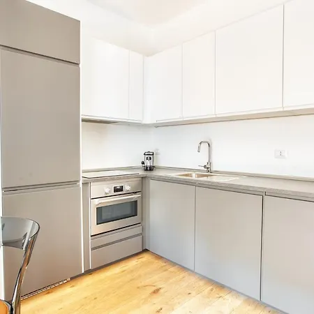 Just Urban - New 1-br With Balcony - Life & Sempione Apartment