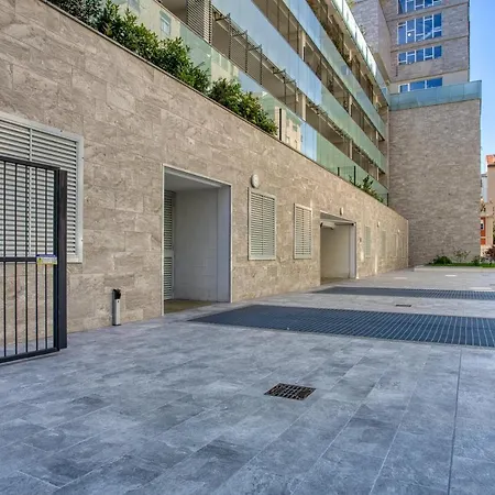 Just Urban - Modern 1-br Flat With 90 Sqm Terrace - M4 Tolstoj * Milán