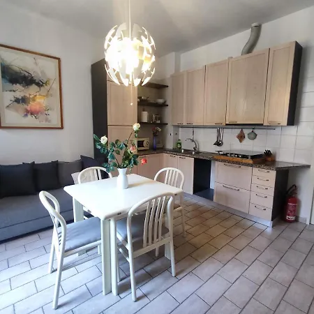 Bilocale10 Minuti Dal Braciere Olimpico 2026 In Chinatown Area Pedonale Comoda * Милан