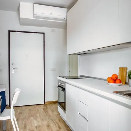 Just Urban - Moderno Bilocale Con Terrazza Di 90mq - M4 Tolstoj דירה מילאנו