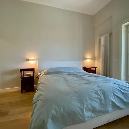 דירה Luxury Galleria Apartment- Duomo- 4 Pax