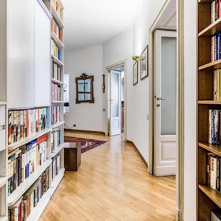 Apartment Huge Center Guastalla Gardens 8pax