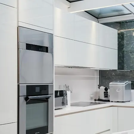 아파트 Casa Lussuosa E Moderna -