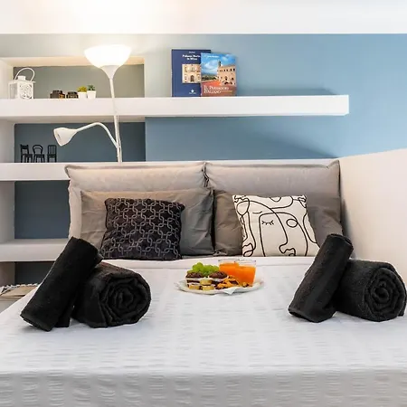Apartment Duomo In 8 Stops Deluxe Loft *