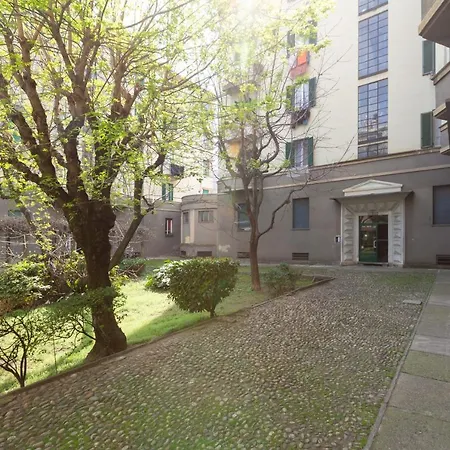 Easytopstay - Zara Bright Flat Apartament Mediolan