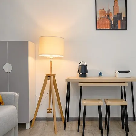 Insubria 8-3sx - Monolocale Cool *