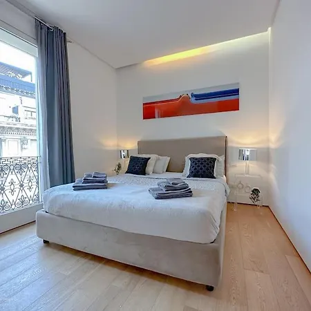 Luxury 2 Mins From Duomo * מילאנו