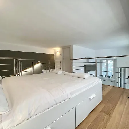 Central Luxe Haven Милан