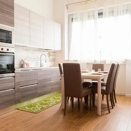 Vera Project Apartment
