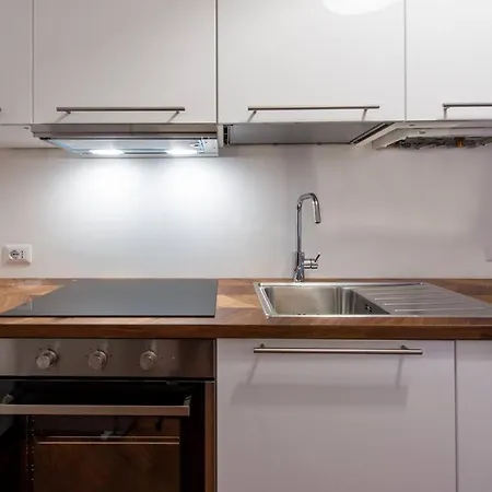 Luxury Apt In Duomo Navigli * Milan