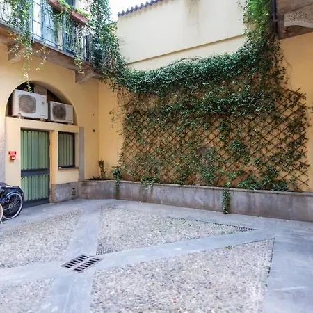 Luxury Apt In Duomo Navigli Holiday home