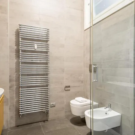 Apartment Easylife - Elegante Dimora Due Passi Dal Duomo