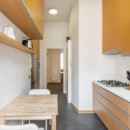 Easylife - Elegante Dimora Due Passi Dal Duomo * Milan
