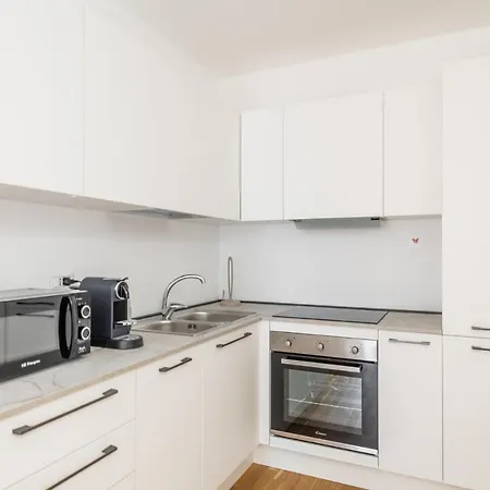 Appartamento Easylife - Stile E Comfort A Due Passi Da *