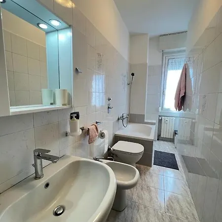 Apartment Cozy Flat In Porta Romana