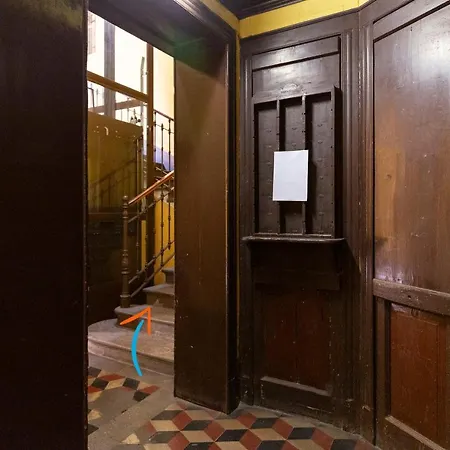 Happy - Naviglio Grande * ميلان