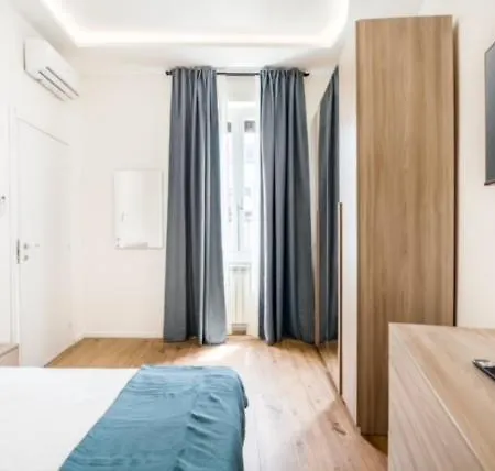 Apartment Smart Near Metro Milan