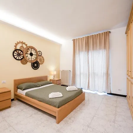 Smart Friends City Suite Near Metro