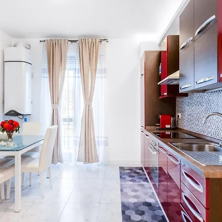 Smart Near Metro Milan