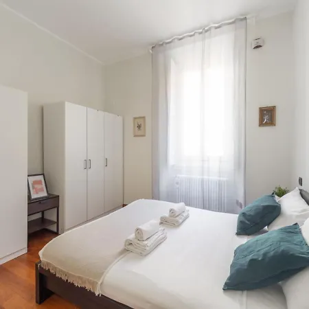 Apartment The Rent - Spacious Two-bedroom In Porta Romana *