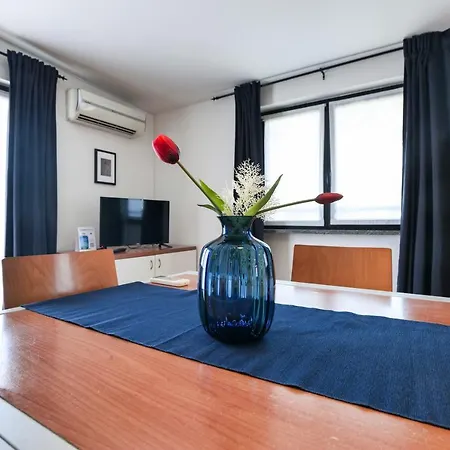 Apartment Primopiano - Euclide Milan