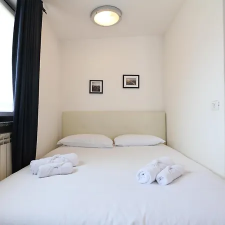 Apartment Primopiano - Euclide Milan