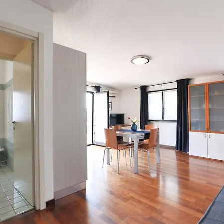 Primopiano - Euclide Apartment