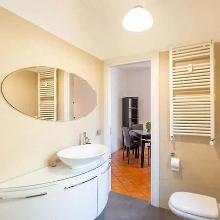 Italianflat - Caravaggio Terrace شقة ميلان