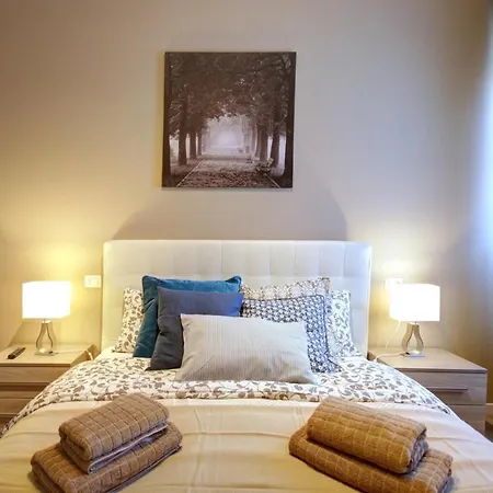 Milanrentals - Angelica Milano