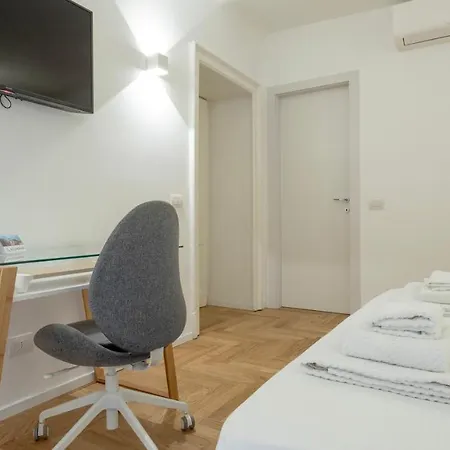 Italianway - Pontaccio 2 * Milan