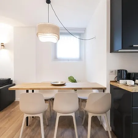 Easylife - - Circo 13 - Centro Storico Daire *