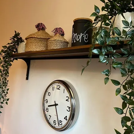 Stylish 3 Km Away From Duomo - Netflix, Wi-fi, All Comforts Included *