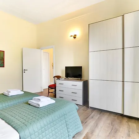 Napoli 25 - Affitti Brevi Italia * Mediolan