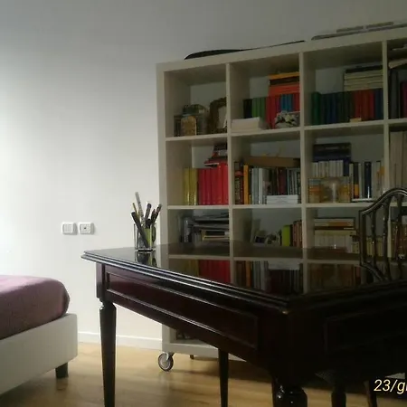 Vitruvio42 Feriehus Milano