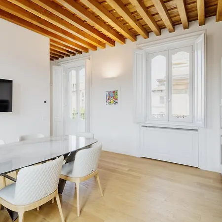 Easylife - Prestigiosa Dimora Due Passi Dal Duomo
