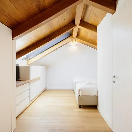 Easylife - Prestigiosa Dimora Due Passi Dal Duomo Apartmán Milán