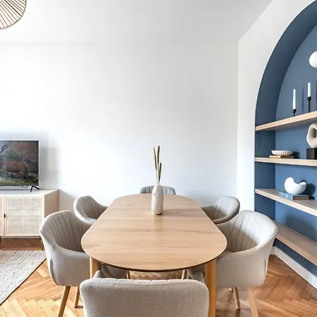 Easylife - Attico Di Stile E Comfort A P Venezia Daire Milano