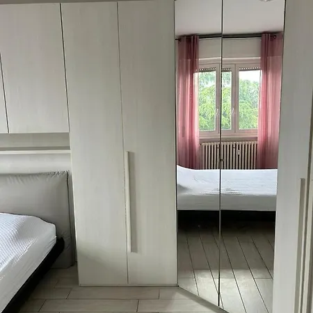 Parkside Heaven Affori Apartament