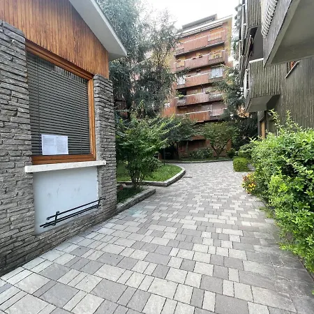 Accomodo Mit37 Trivano Niguarda מילאנו