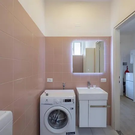 Youhosty - Accademia 53 Quinto *