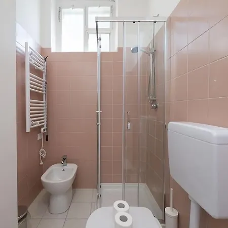 Youhosty - Accademia 53 Quinto מילאנו