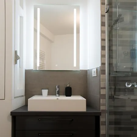 Artstay - Duomo, Spiga, Near Metro M1 Apartmán *