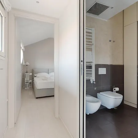 Apartament Lovely - W/ Terrace Mediolan