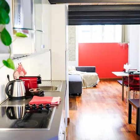 Stile Loft A Pochi Passi Dai Navigli Appartement